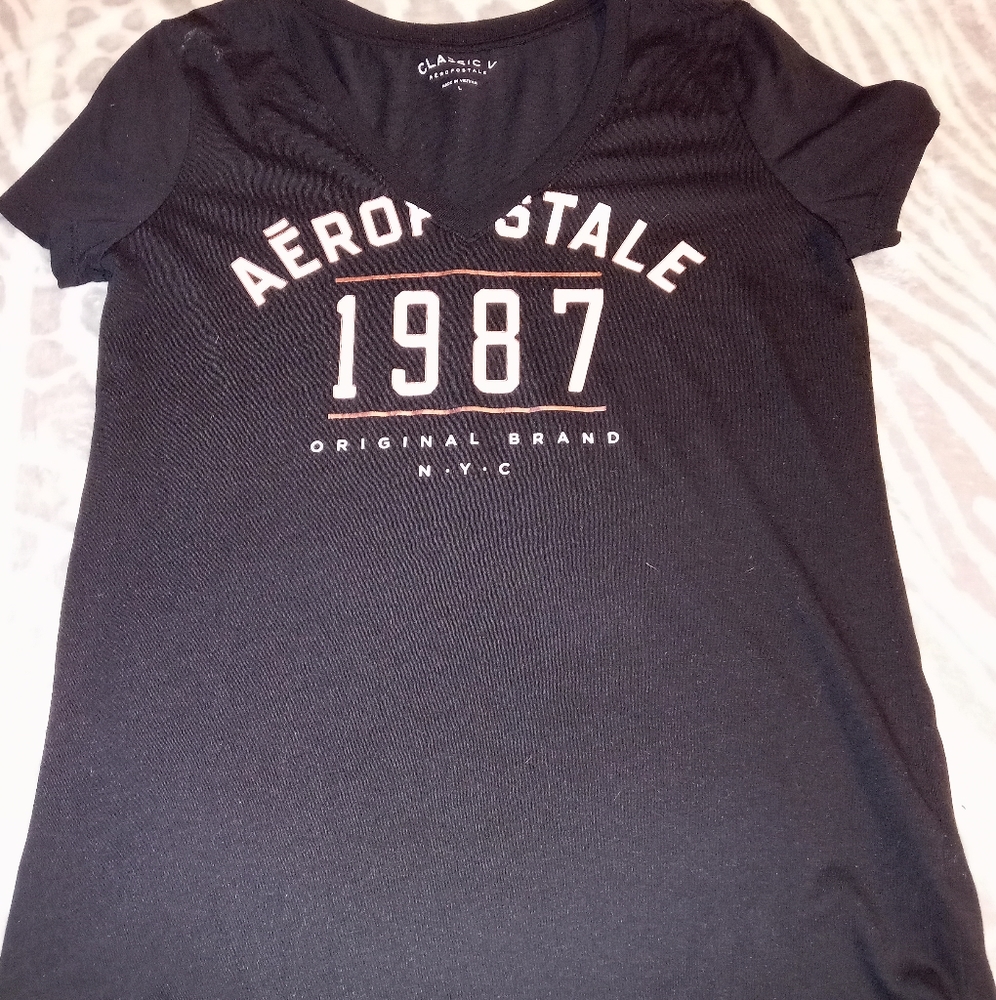 V-Neck Tshirt
